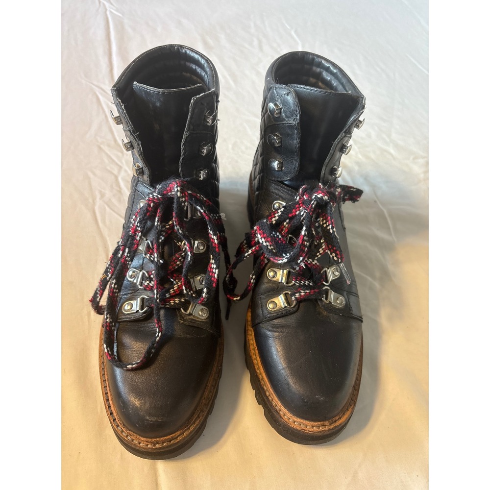 Marc Fisher LTD Izzie Combat Boots Womens 8.5M Black Quilted Leather Lug Sole